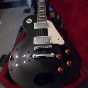 Epiphone Les Paul Standard 04.jpg